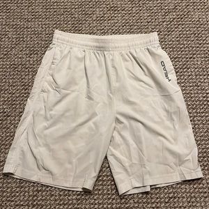 Head Shorts